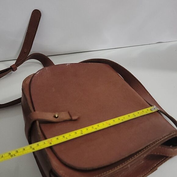 Lucky Brand The Point Leather Saddle Bag - Picture 9 of 12